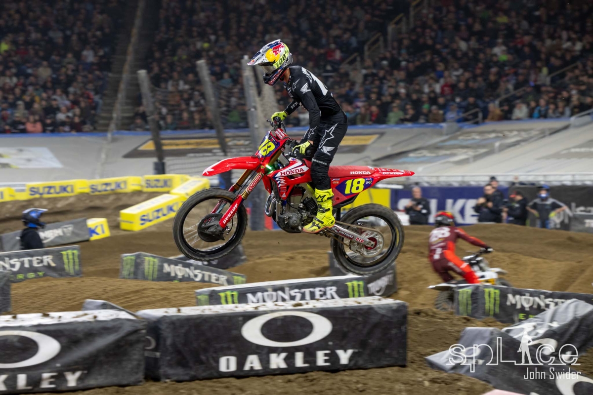 Supercross 2024 Round 5 © John Swider