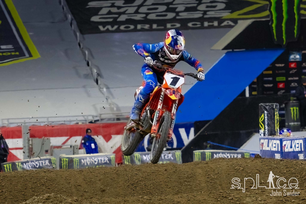 Supercross 2024 Round 5 © John Swider