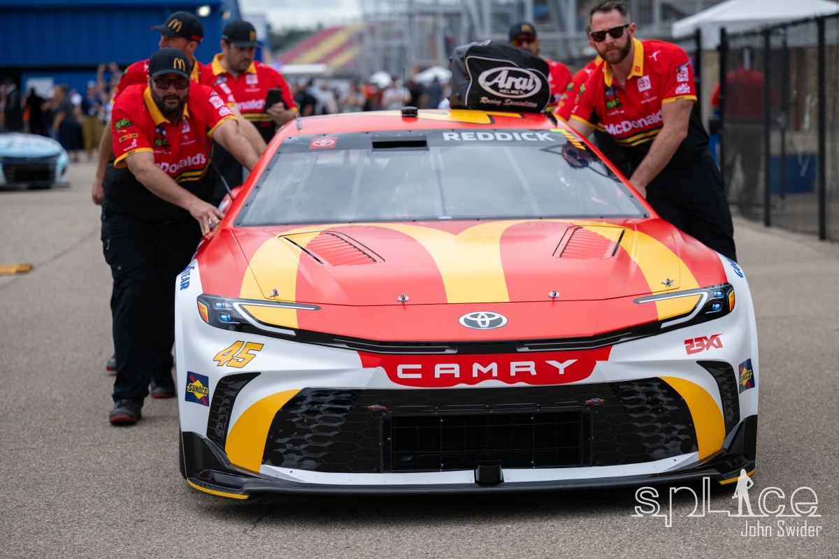 Firekeepers 400 at MIS © John Swider