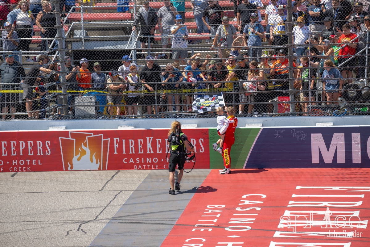 Firekeepers 400 at MIS © John Swider