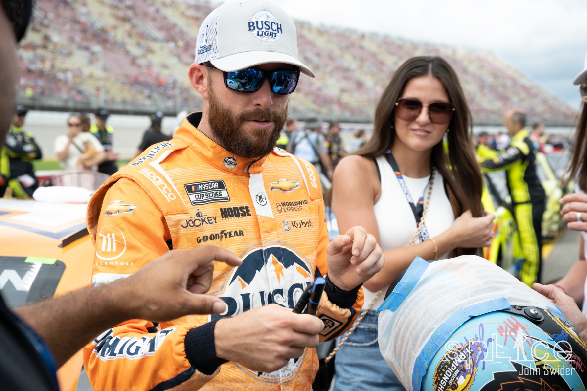 Firekeepers 400 at MIS © John Swider