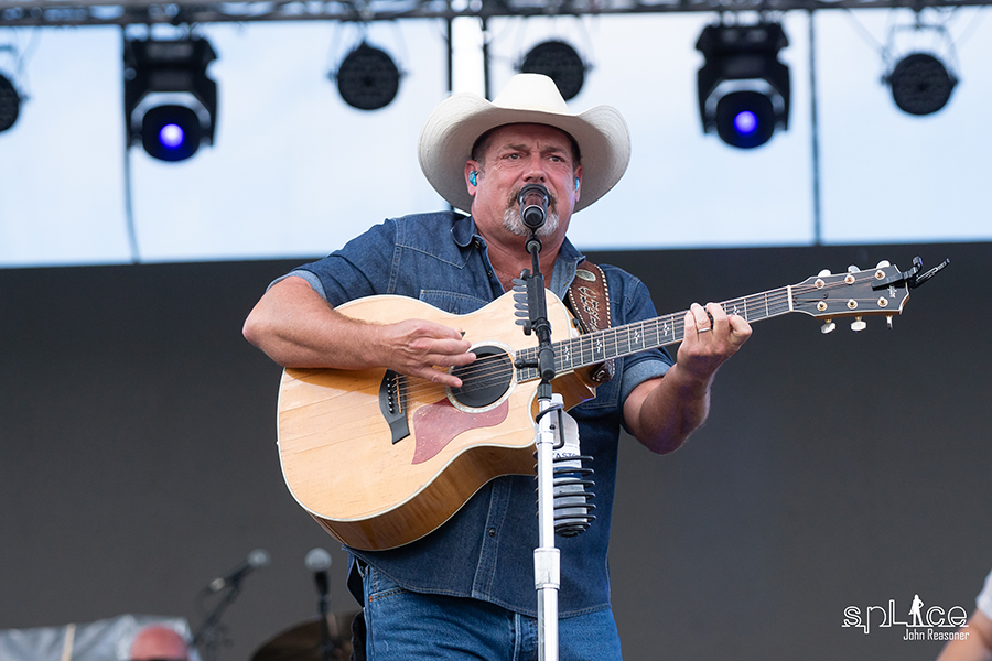 Chris Cagle @ Country Legends Festival | © John Reasoner