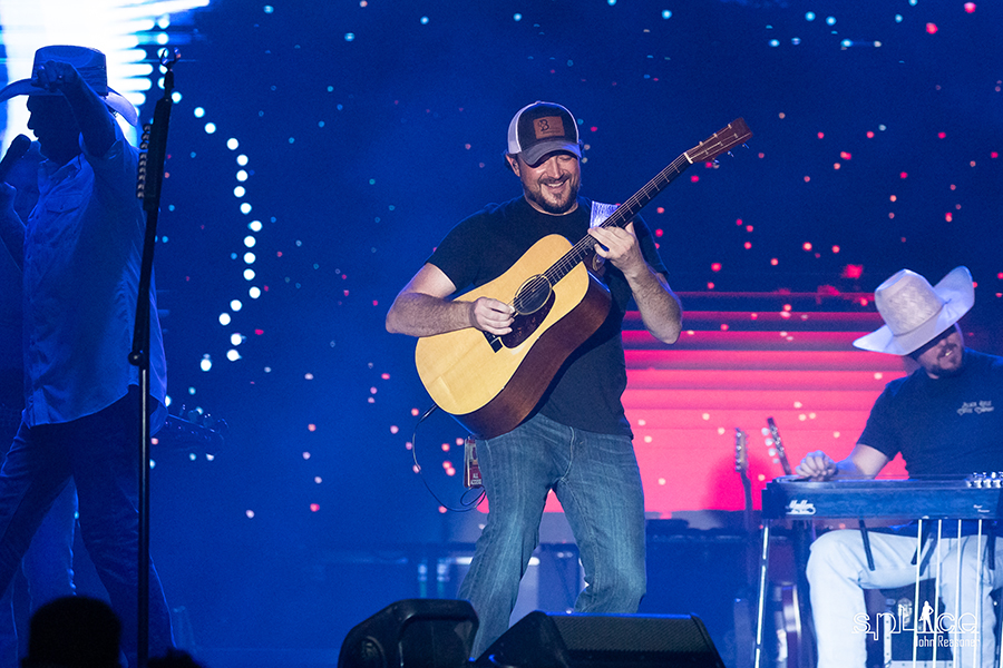 Tracy Lawrence @ Country Legends Festival | © John Reasoner
