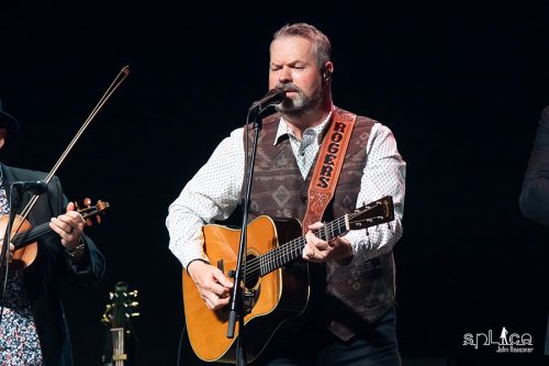 Ricky Skaggs & Kentucky Thunder @ Blue Gate Performing Arts Center | © John Reasoner 