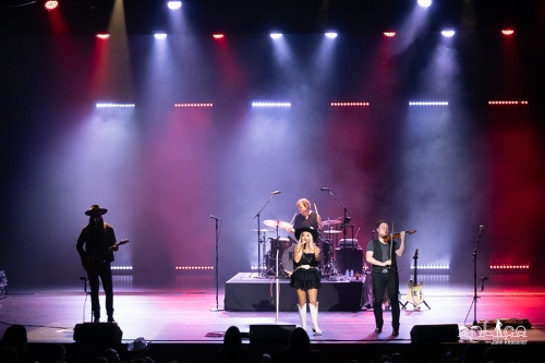 RaeLynn at Niswonger Performing Arts Center